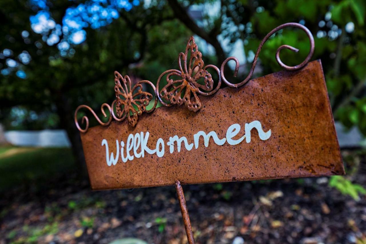 Mensfelden Zwei 4 Sterne Wohnungen Bei Limburg מראה חיצוני תמונה